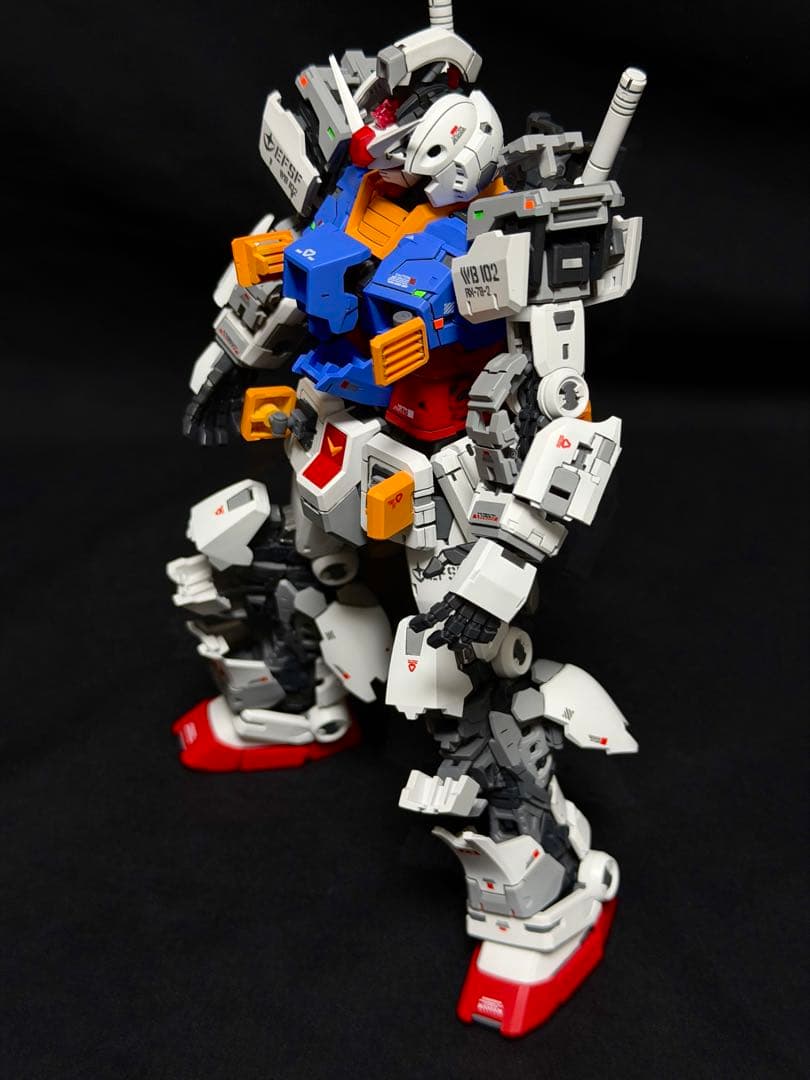 1/100 rx78-2ガンダム改修塗装済完成品ガンプラ完成品フルハッチオープン