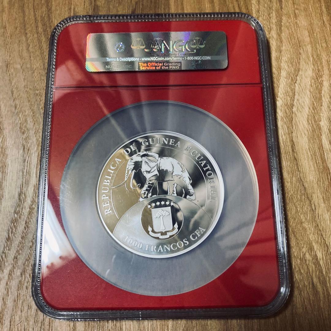 最高鑑定70】トランプ大統領 大型1オンス プルーフ銀貨 ギニア 2017年