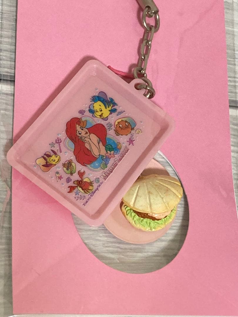 リトルマーメイド　アリエル　ストラップ　ディズニー　めじるしアクセサリー