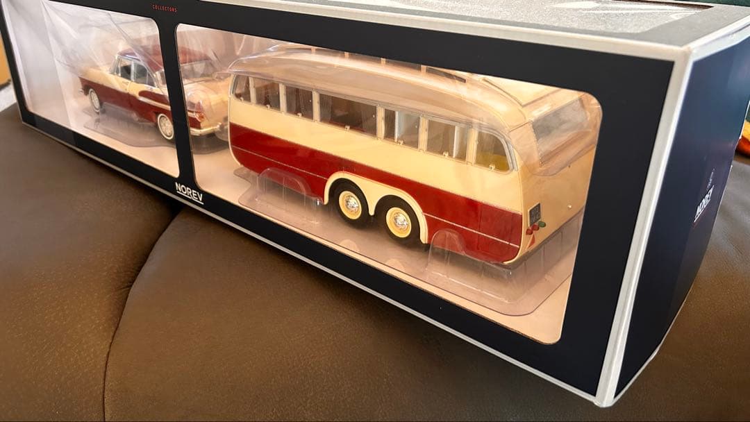 フォード シムカ ヴデット 1958 & Henon トレーラーハウス