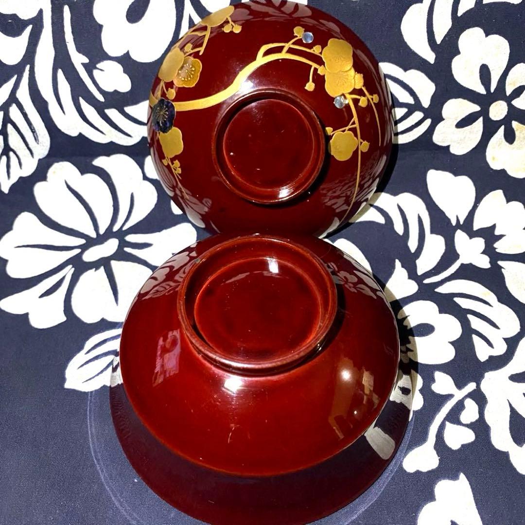 大正時代物骨董　天然木製漆器椀　梅柄金蒔絵・螺鈿　外朱内黒　菓子椀・雑煮椀　二客