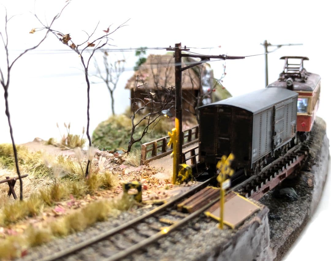 林*和様 Nゲージ・ジオラマ【貨車を繋いだ地鉄電車・秋】※車両付き