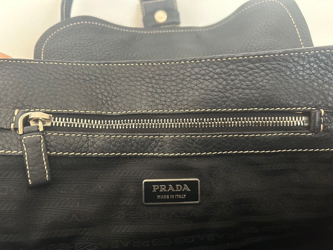 PRADA ブラック ハンドバッグ レア♪