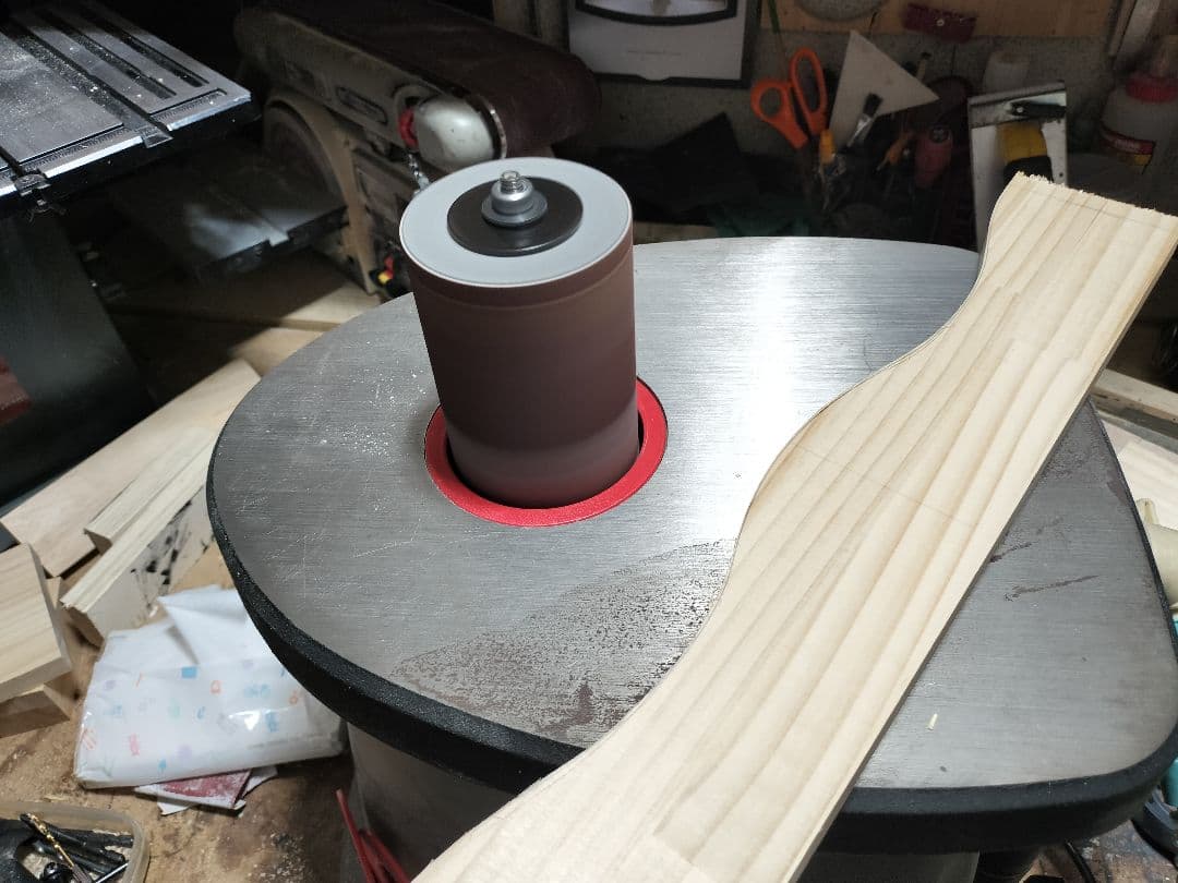 ♪手作り 沖縄三線スタンド 正面向き2丁並び引き出し付き♪