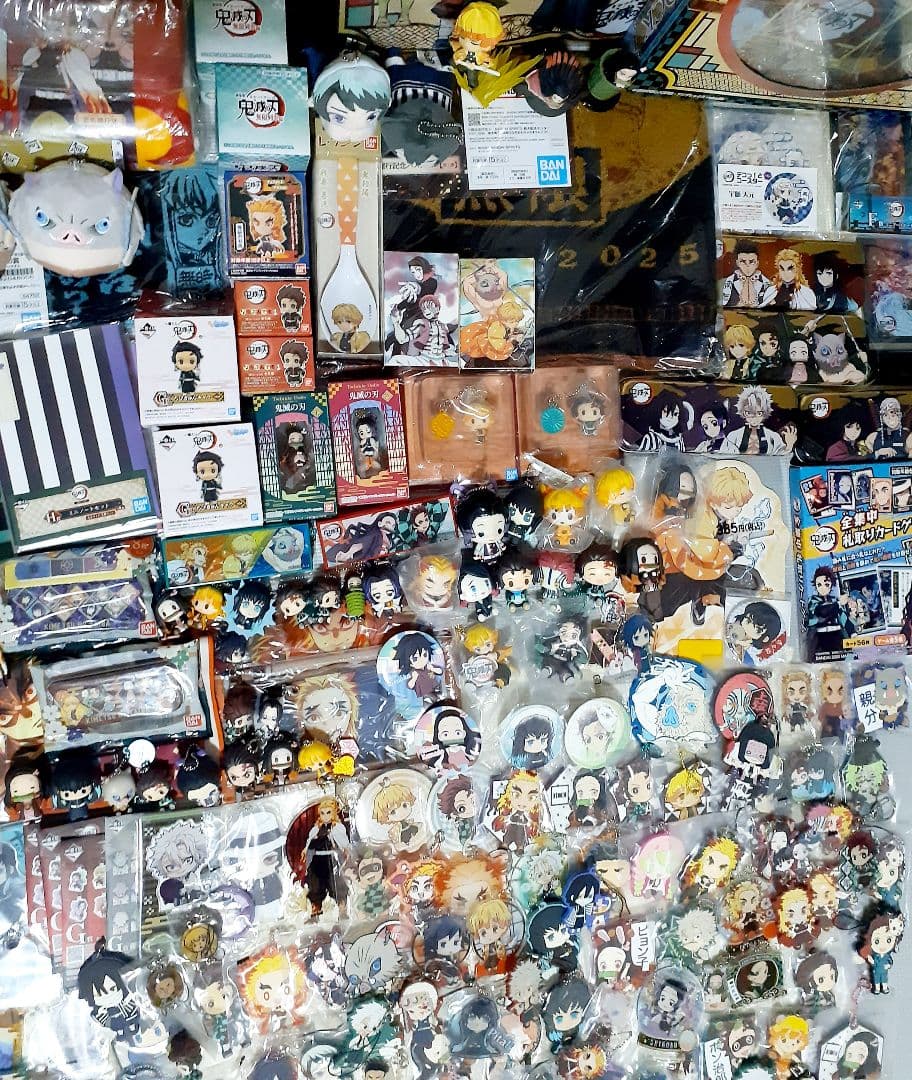鬼滅の刃 グッズ 大量 まとめ売り 700点