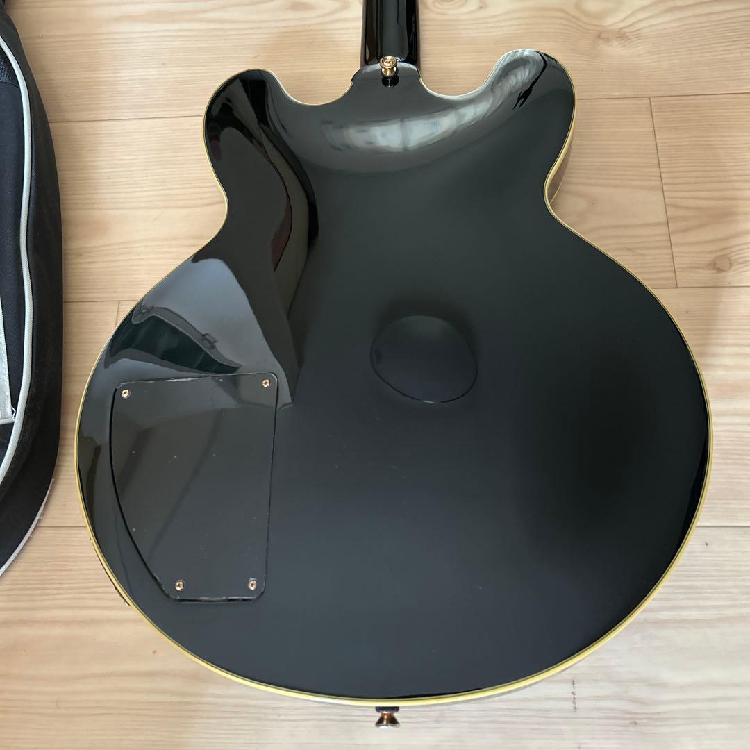 Epiphone B.B. King Lucille セミアコースティックギター