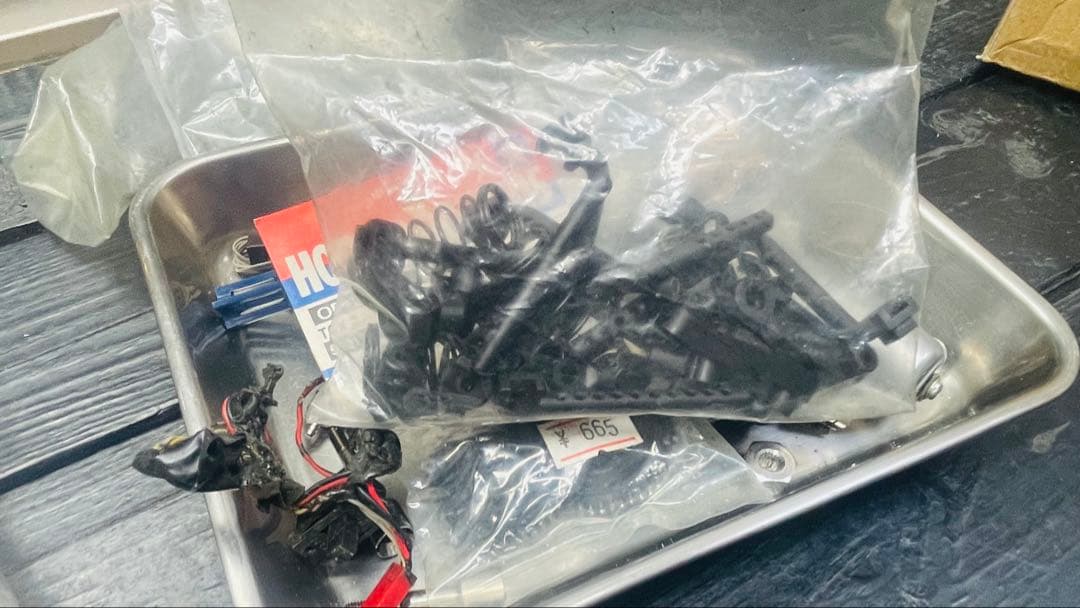 タミヤ TG10ジャンク部品どり