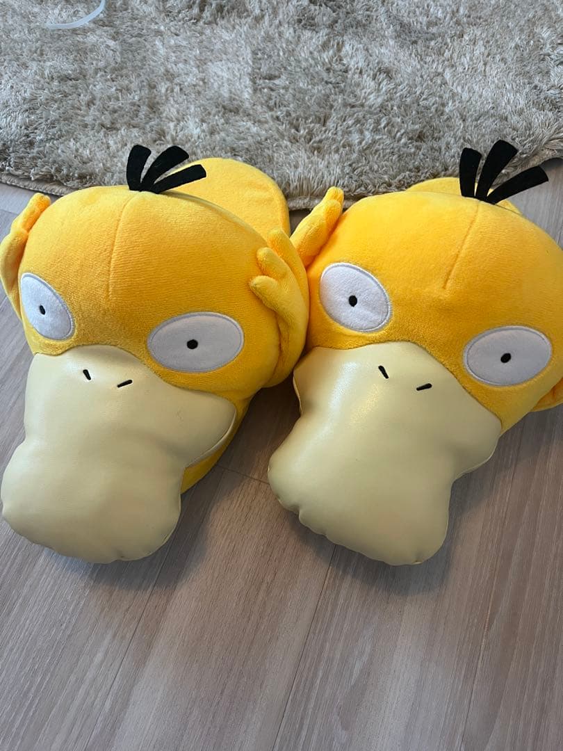 未使用新品】ポケモンセンター限定品 コダック スリッパ - メルカリ