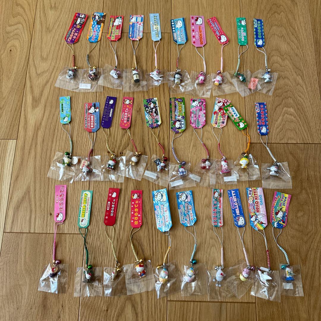 ハローキティ　ご当地キティ　ストラップ　182個おまとめ セット売り　根付け