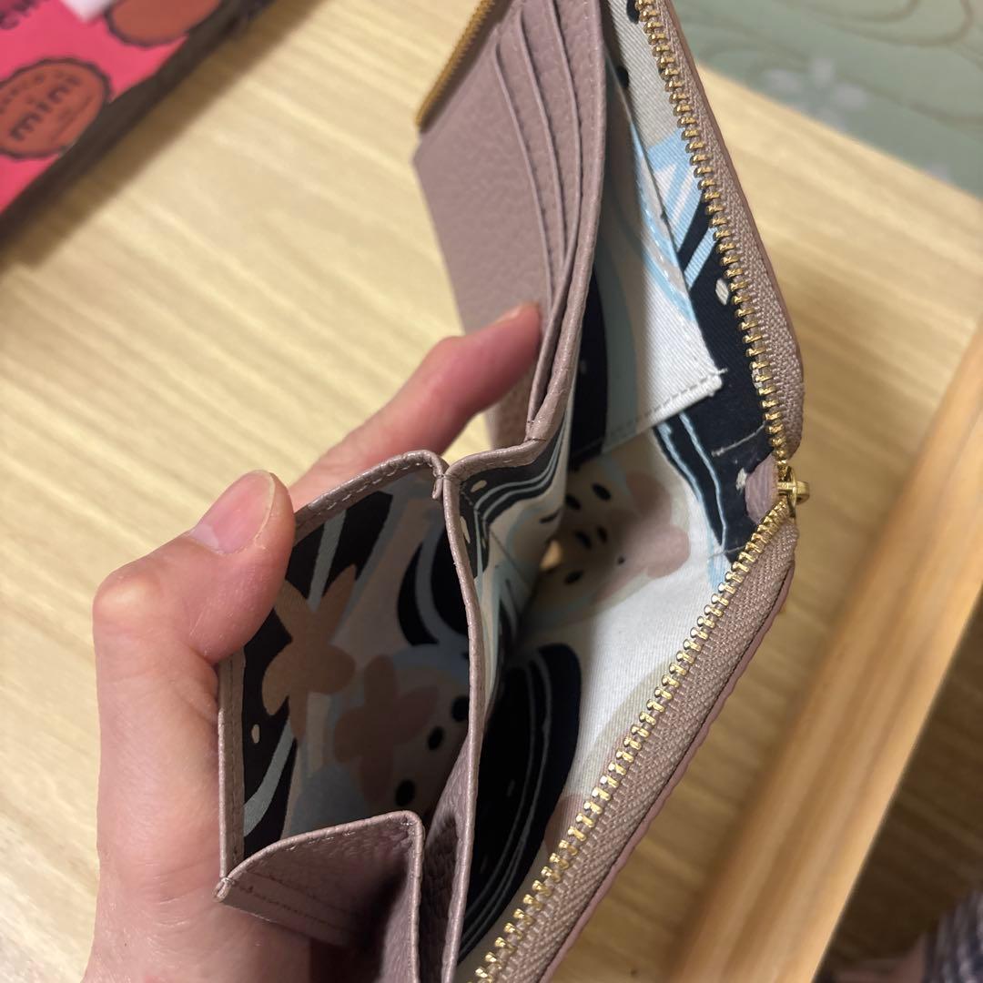 イアンヌ パル 財布