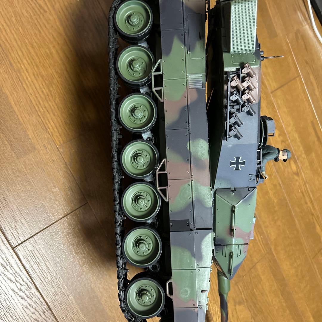 戦車模型 1/16スケール レオパルド2A6