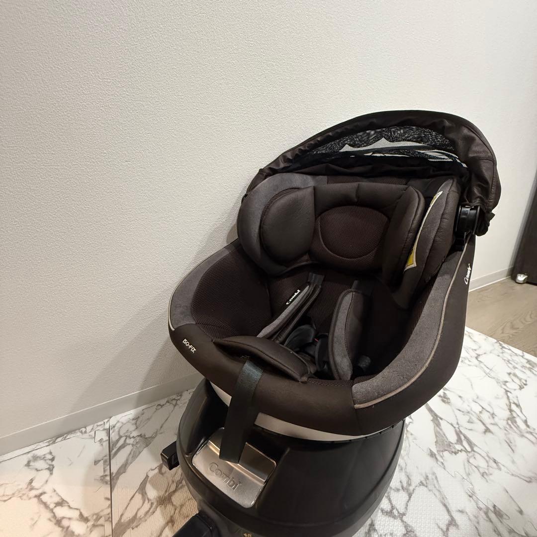 ✨ほぼ未使用✨コンビ クルムーヴ スマート ISOFIX エッグショック 新生児