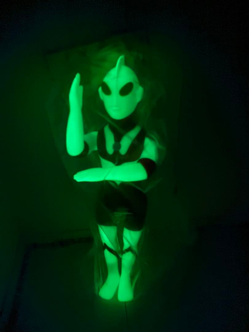 未開封品】M1号 特大ウルトラマン 畜光ver こどもの時代館限定