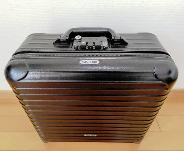 リモワサルサ ビジネストローリー23L☆2輪 ブラック 85140 RIMOWA