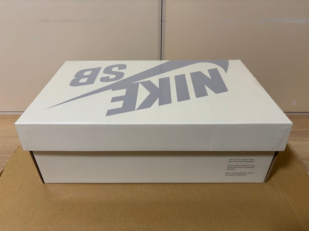 Supreme × Nike SB Dunk Low \"Rammellzee\"