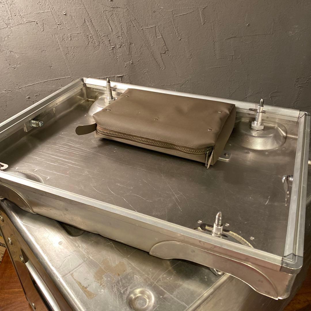 スイス EDAK フライトボックス CH-8447 航空グッズ 什器 家具 - メルカリ