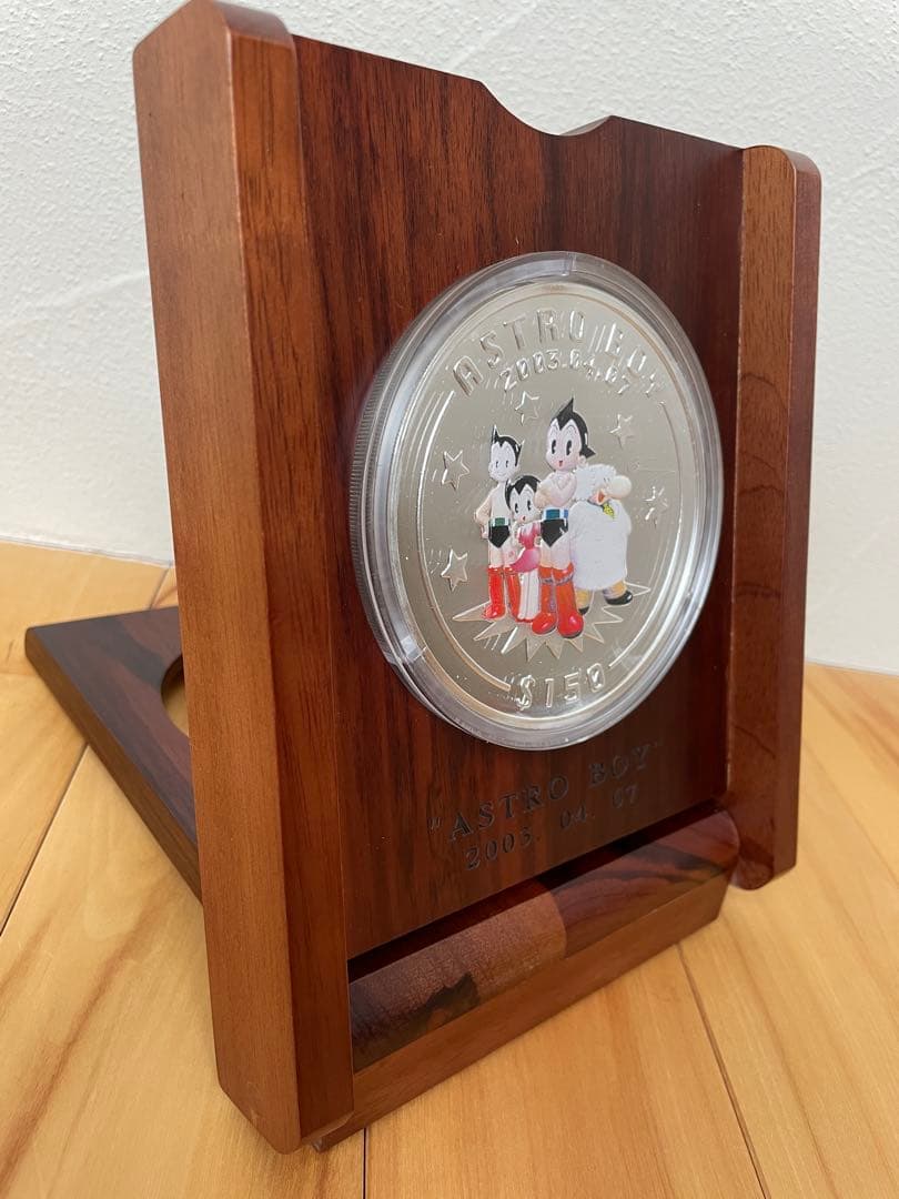 シエラレオネ鉄腕アトム生誕記念 1キロ銀貨$150 ASTROBOY