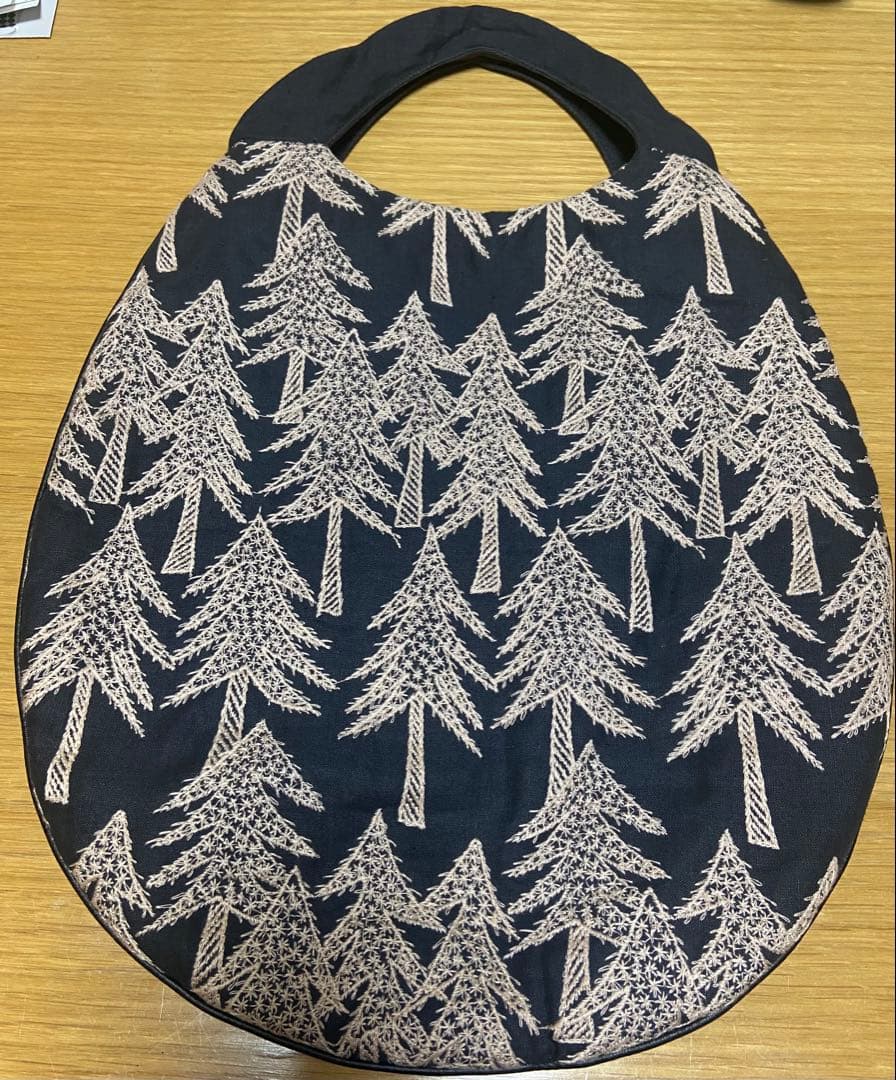 ミナペルホネン land theater エッグバッグ