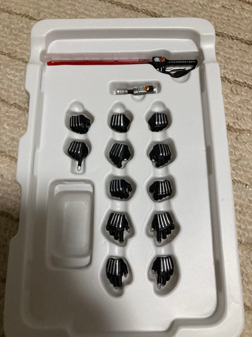 s.h.figuarts（真骨彫製法）仮面ライダーファイズ アクセルフォーム