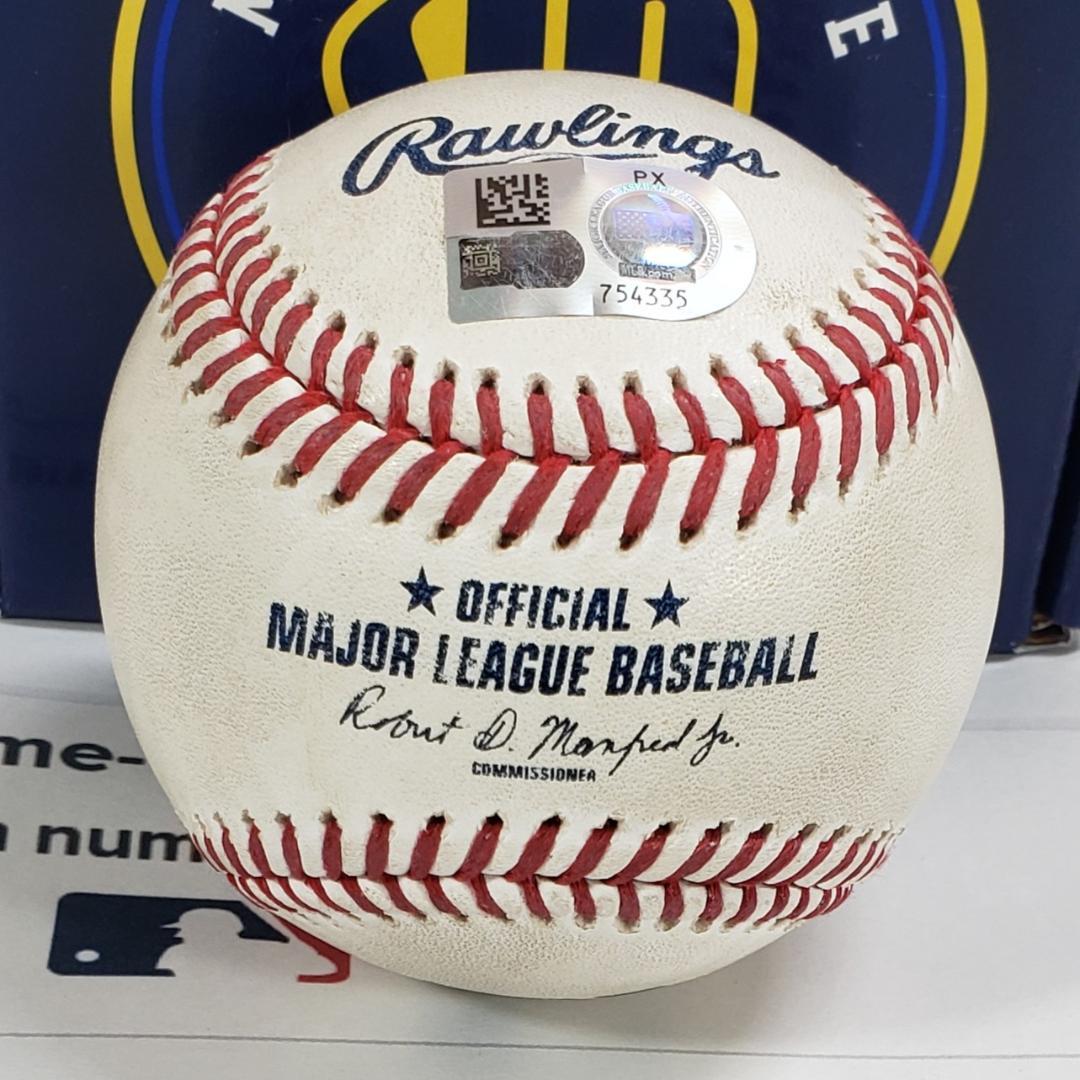 Andy Papes】◇『ドジャース パヘスがデッドボールとなった実使用球』◇