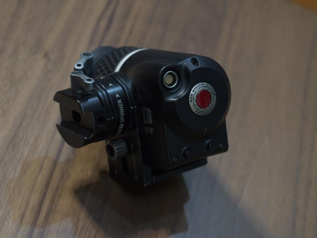 RED DSMC1 用ファインダー　BOMB EVF ケーブル付き