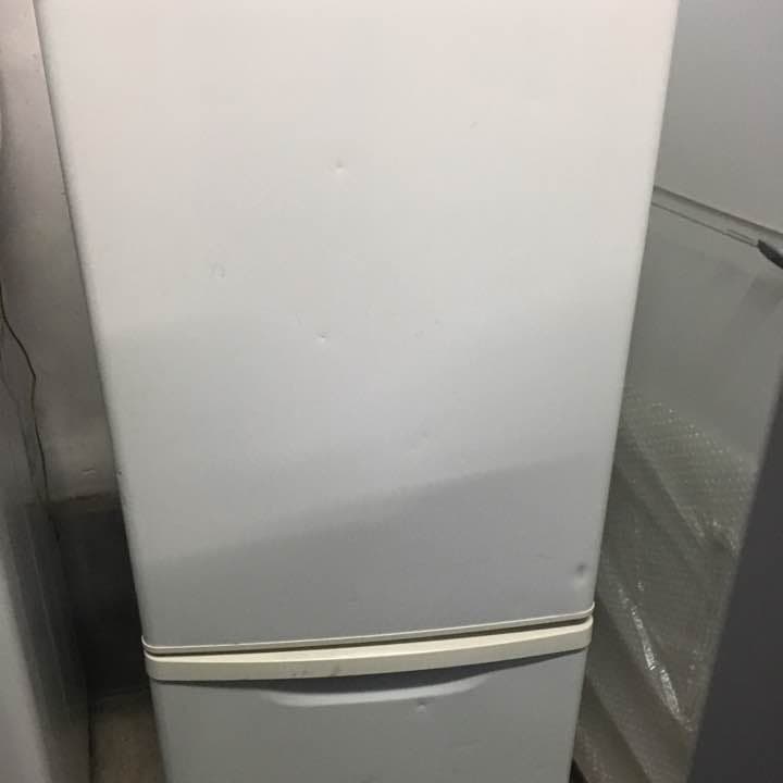 Panasonic 2010年型 冷蔵庫 Panasonic 2010年型 冷蔵庫 パナソニック、2ドアタイプのシンプルな