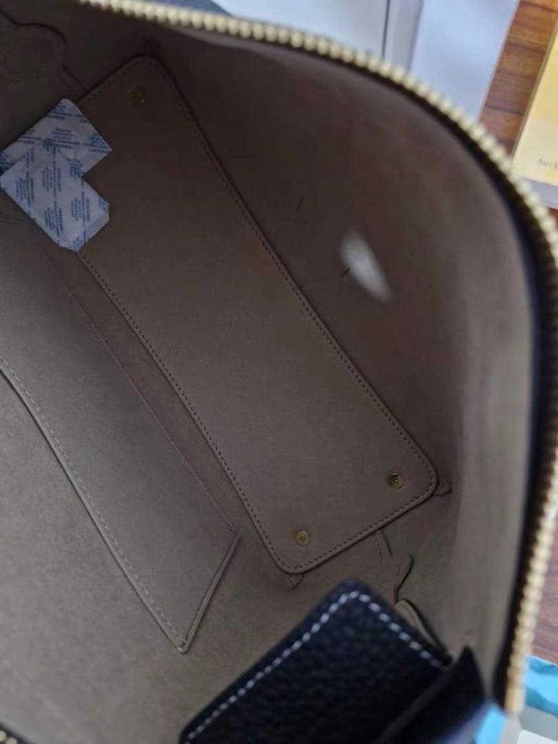 Songmont ブラック ショルダーバッグ