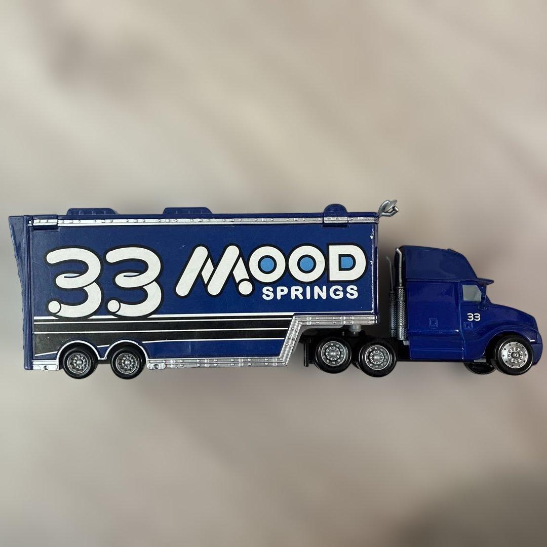 マテル カーズ ハウラー ムードスプリングス No.33 トラック ミニカー