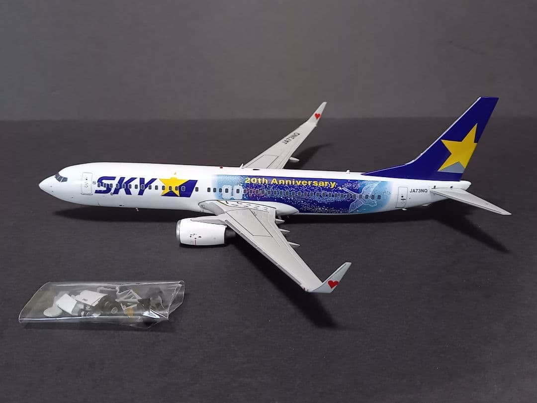 Jcwings　 1/200 スカイマーク 20周年記念塗装　JA73NQです。