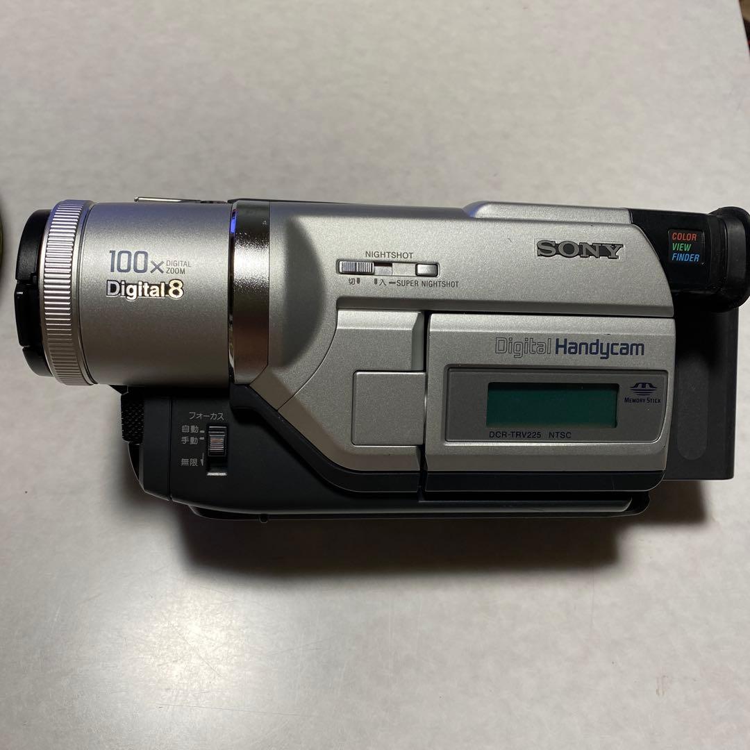 SONY Digital8 Handycam DCR-TRV225 ②