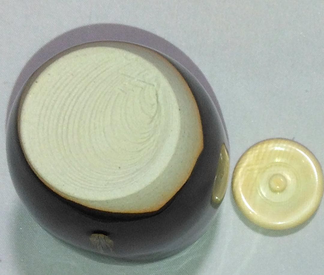 茶道具 京都洛東 桶谷定一作 肩衝茶入 段七宝紋仕覆付き