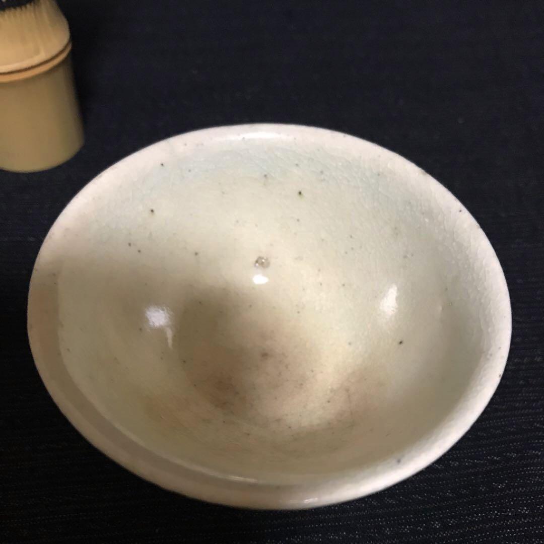 中国貿易商をやっていた家から出た、白磁陽刻盃 時代保証品 - メルカリ