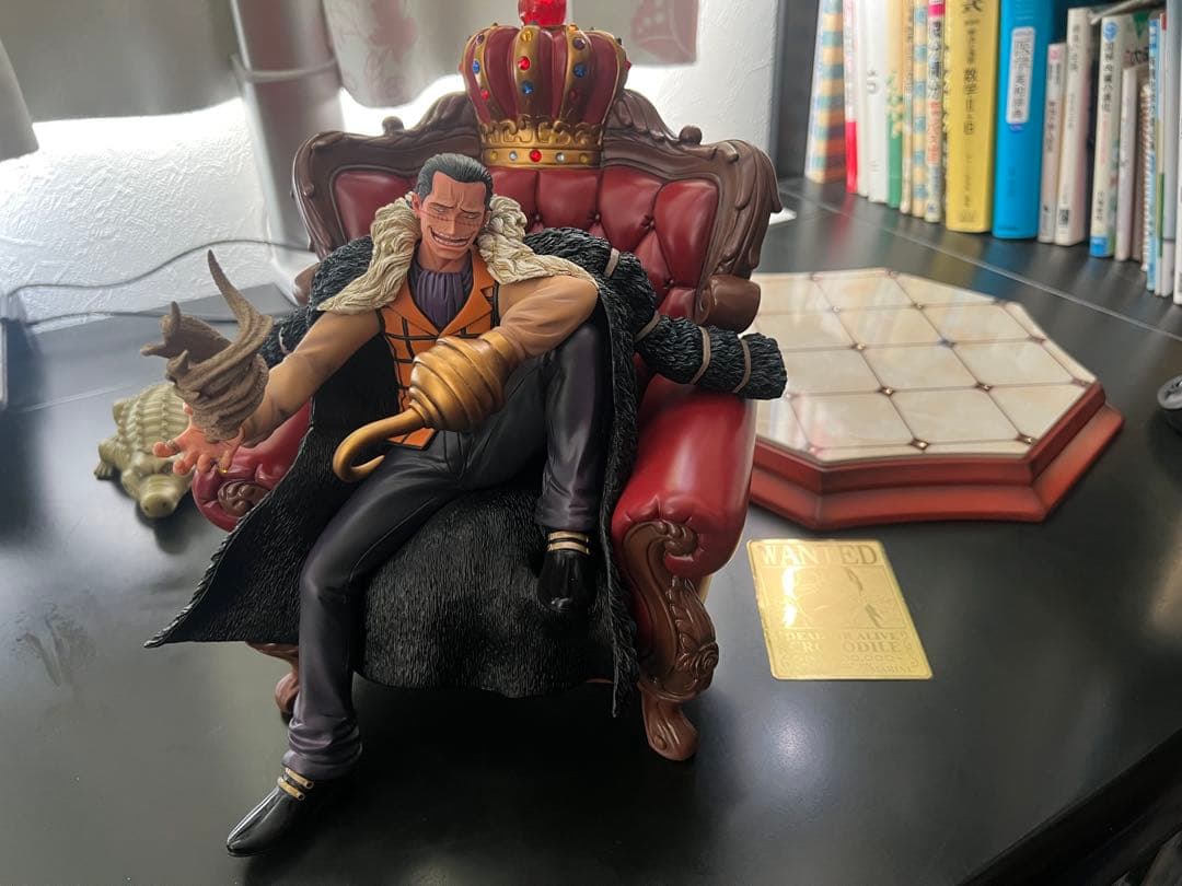 ワンピース サー・クロコダイル フィギュア