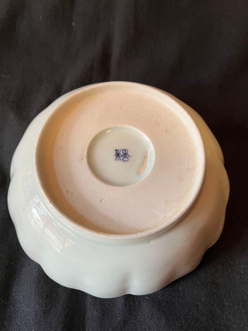 盛期の伊万里 江戸中期 斬新 今でも素晴らしいデザイン 、陶質、呉須の色