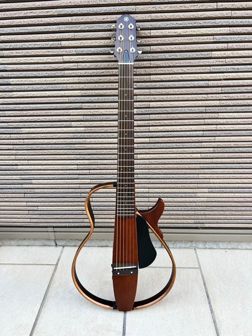 ヤマハ　SLG200S NT 美品 Amazon.com: Yamaha SLG200S NT Steel String Silent Guitar with Hard