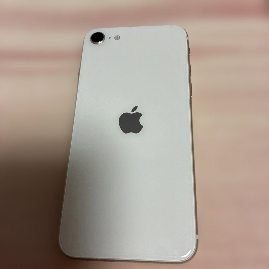 iPhone SE 第3世代 ホワイト 64GB 美品 - メルカリ