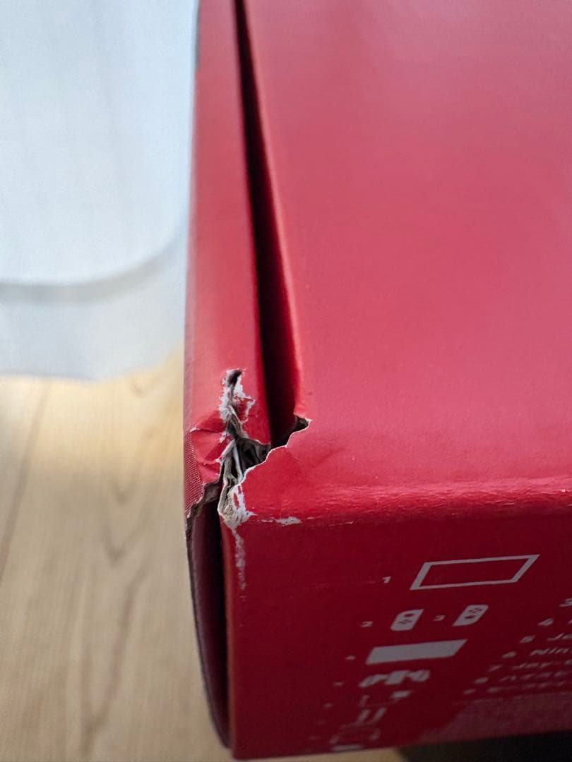 バッテリー強化版Nintendo Switch ネオンブルー/レッド本体