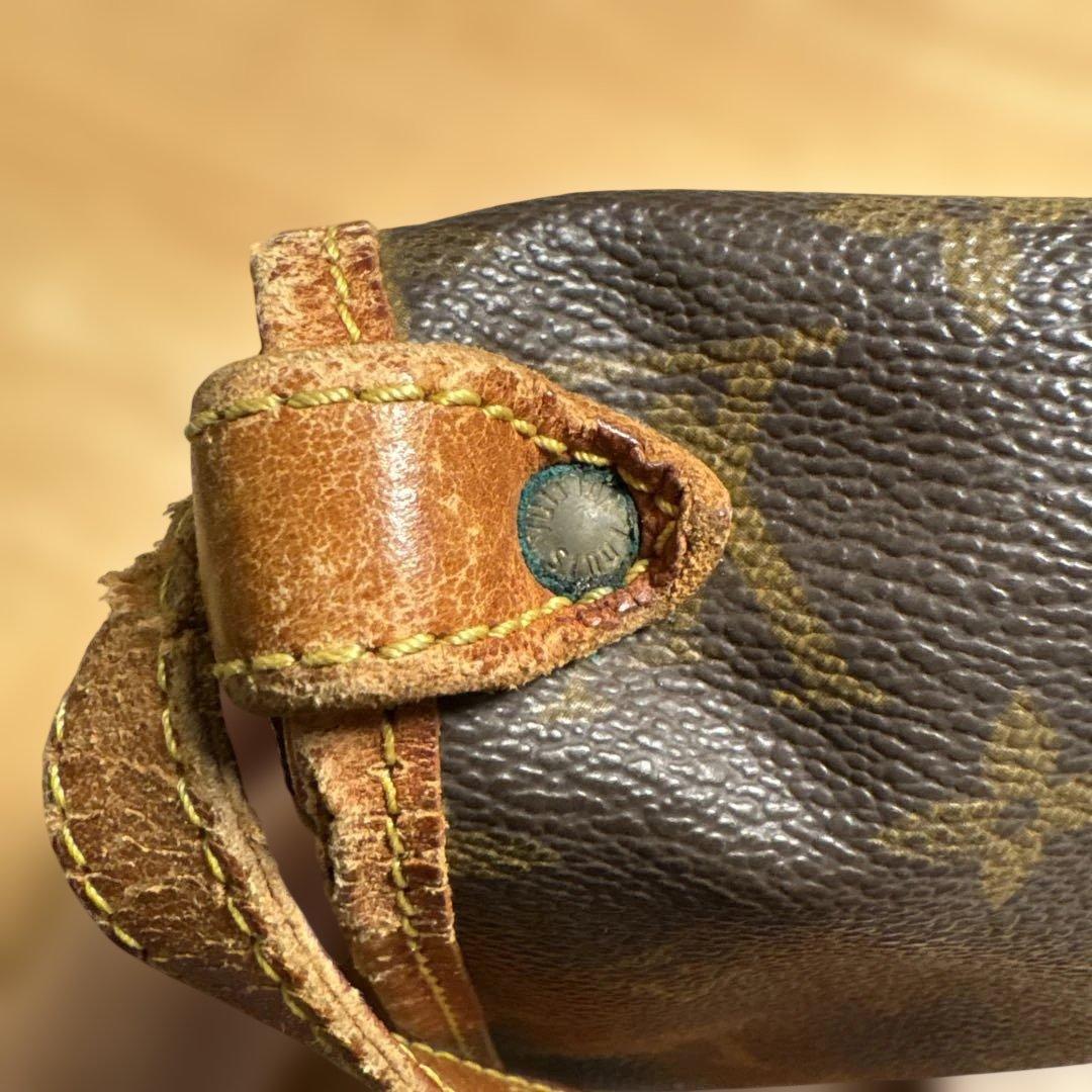 ゼ*ル様 ルイヴィトン　ソミュール30