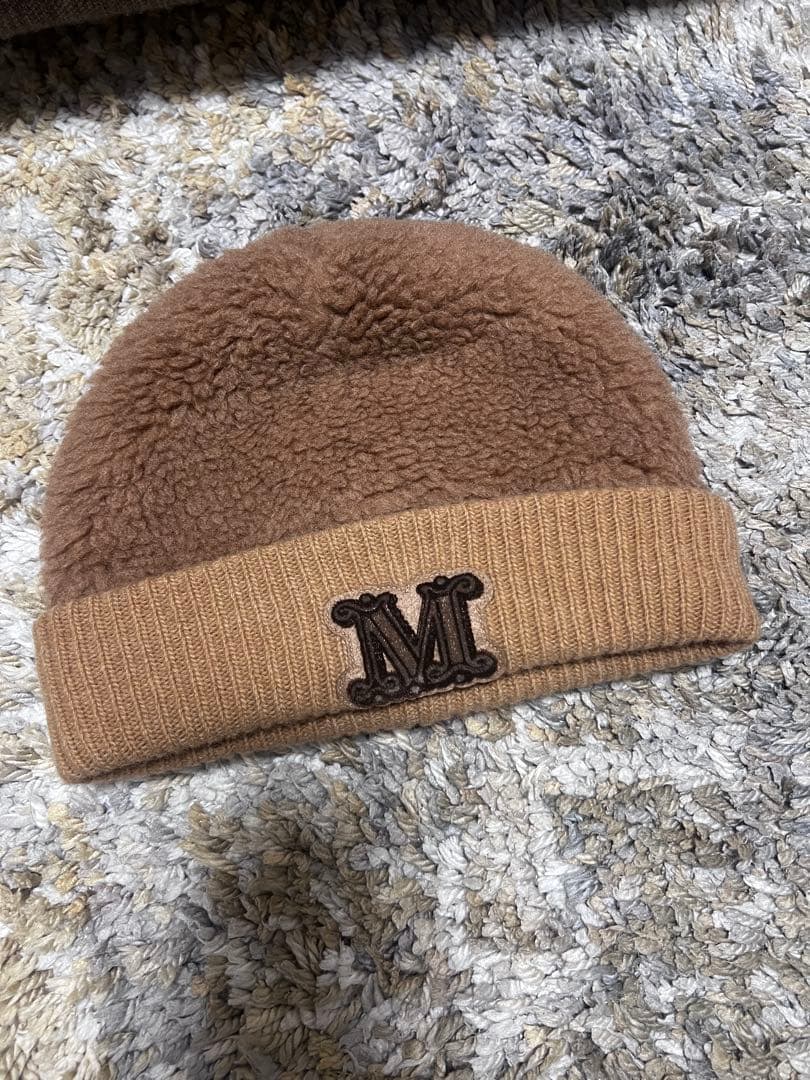 Max Mara ベージュ M刺繍 ニット帽 フリーサイズ Max Mara ベージュ M