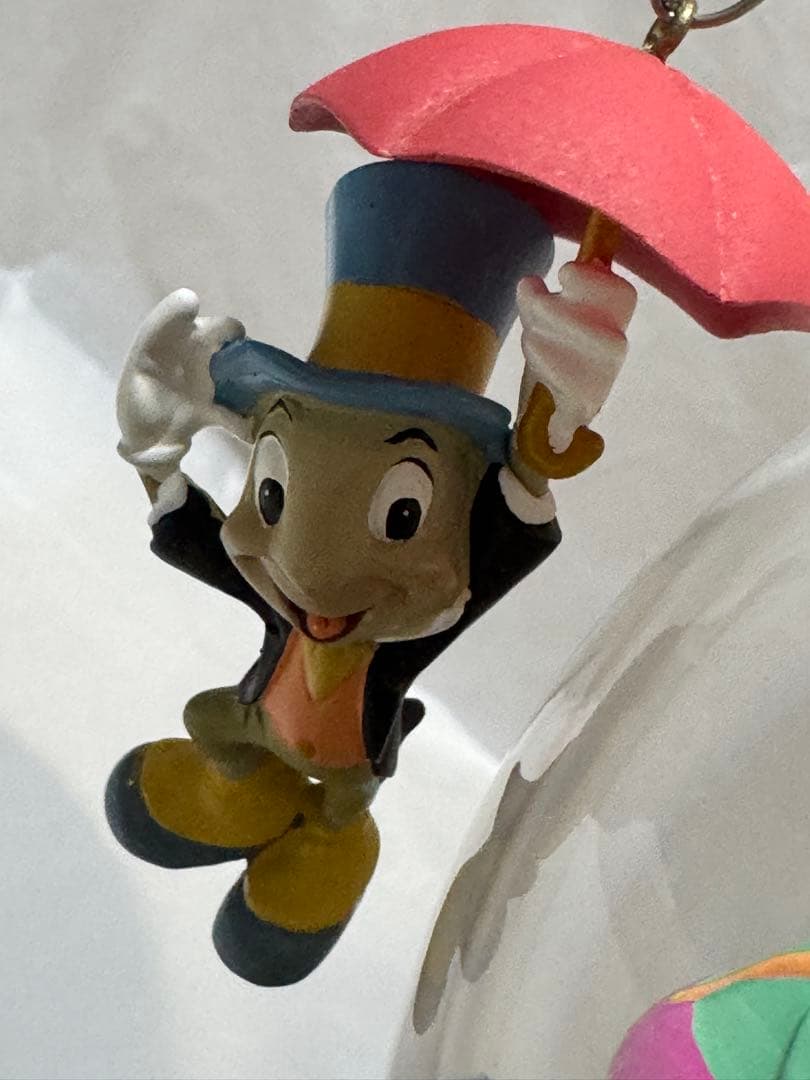 ディズニーストア ピノキオ オルゴール付きスノーグローブ