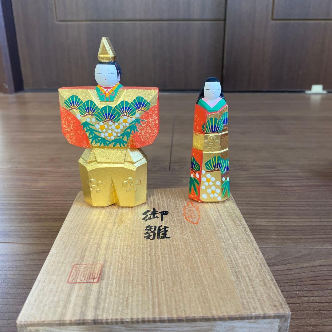 トモ　　雛人形　川口神泉　一刀彫