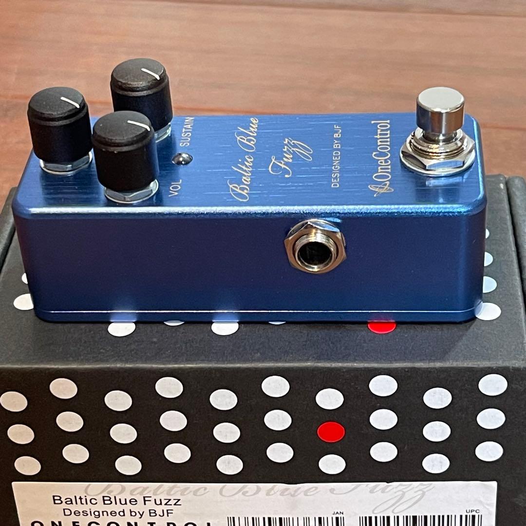 と*ょ様 One Control ワンコントロール Baltic Blue Fu