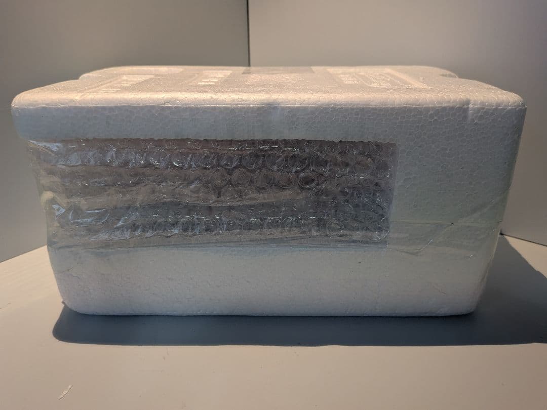 コカ・コーラ仕様！ベンツ Gクラス 1/24 ミニカー ゲレンデ 赤 点灯 音