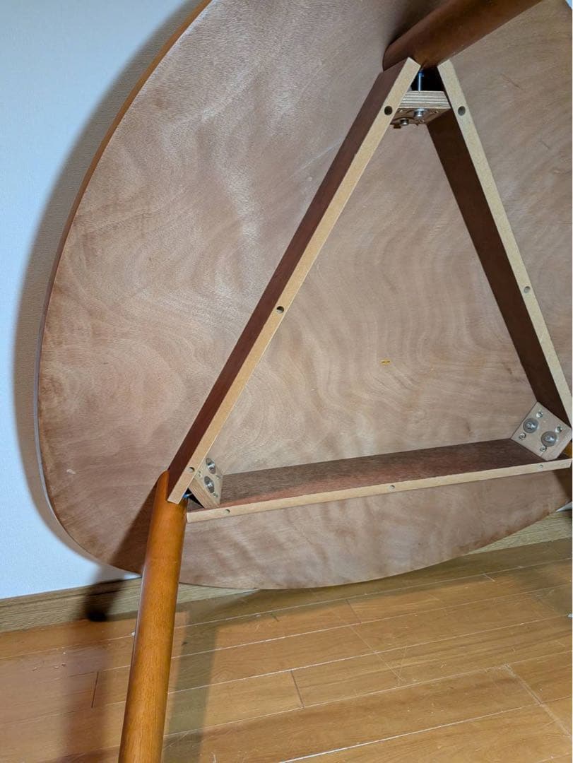 ■送料込■NOCE ダイニングテーブル 北欧家具 三角食卓デスクウォールナット