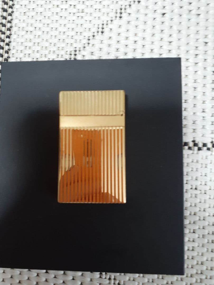 S.T. Dupont ゴールドライター 専用ケース付き