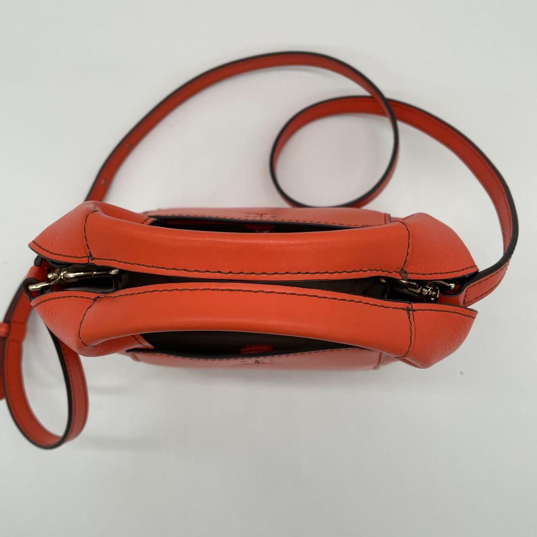 【未使用級】フルラ　2way ジルダ バッグ　ロゴ型押し　レザー　オレンジ