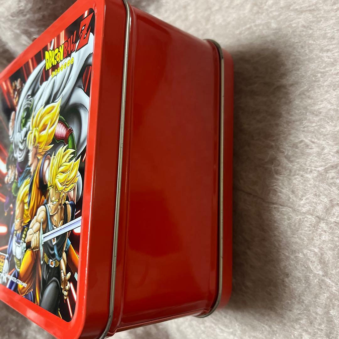 ドラゴンボール レア 30年前の缶ケース
