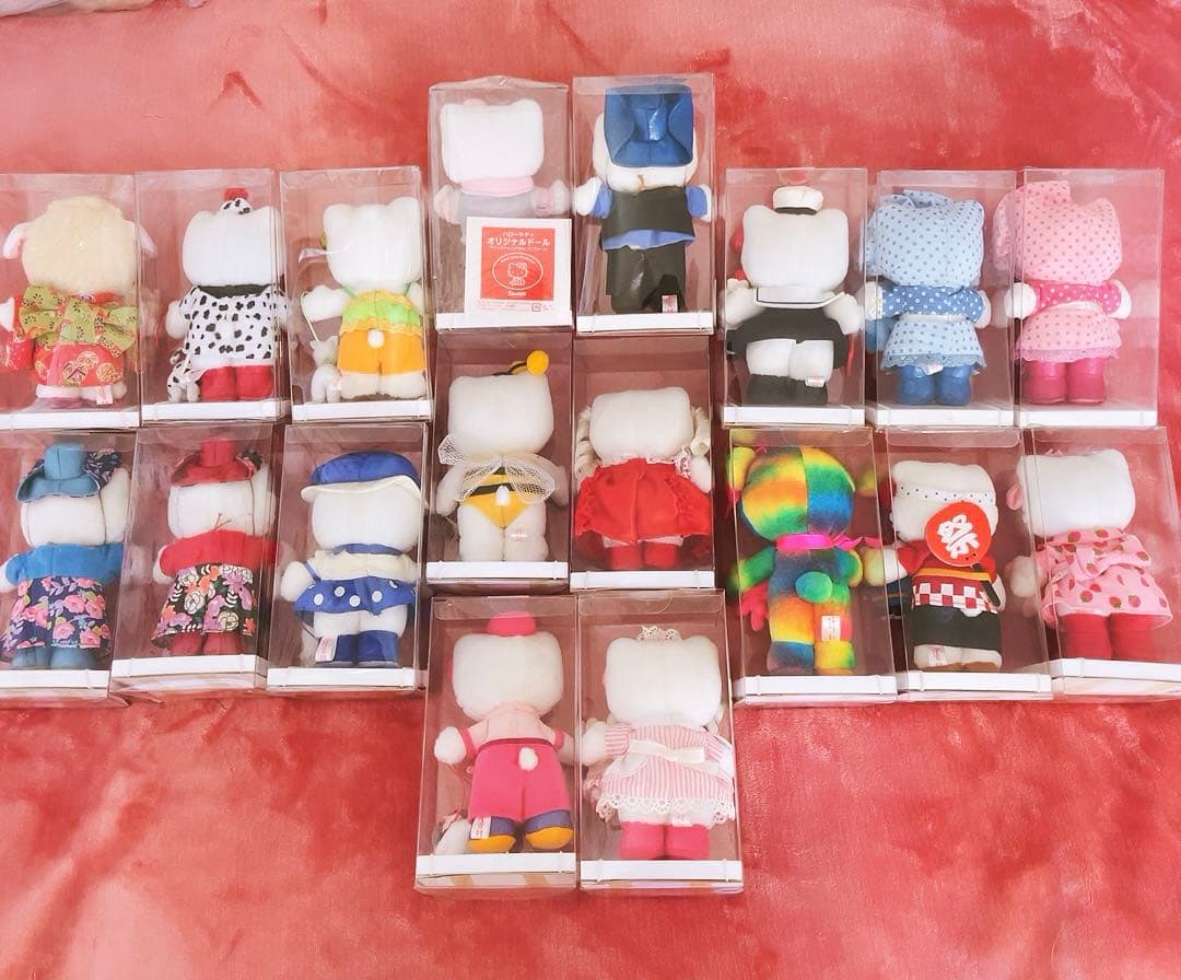 希少激レア　ハローキティ　非売品　ポイントドール　ぬいぐるみ　サンリオ