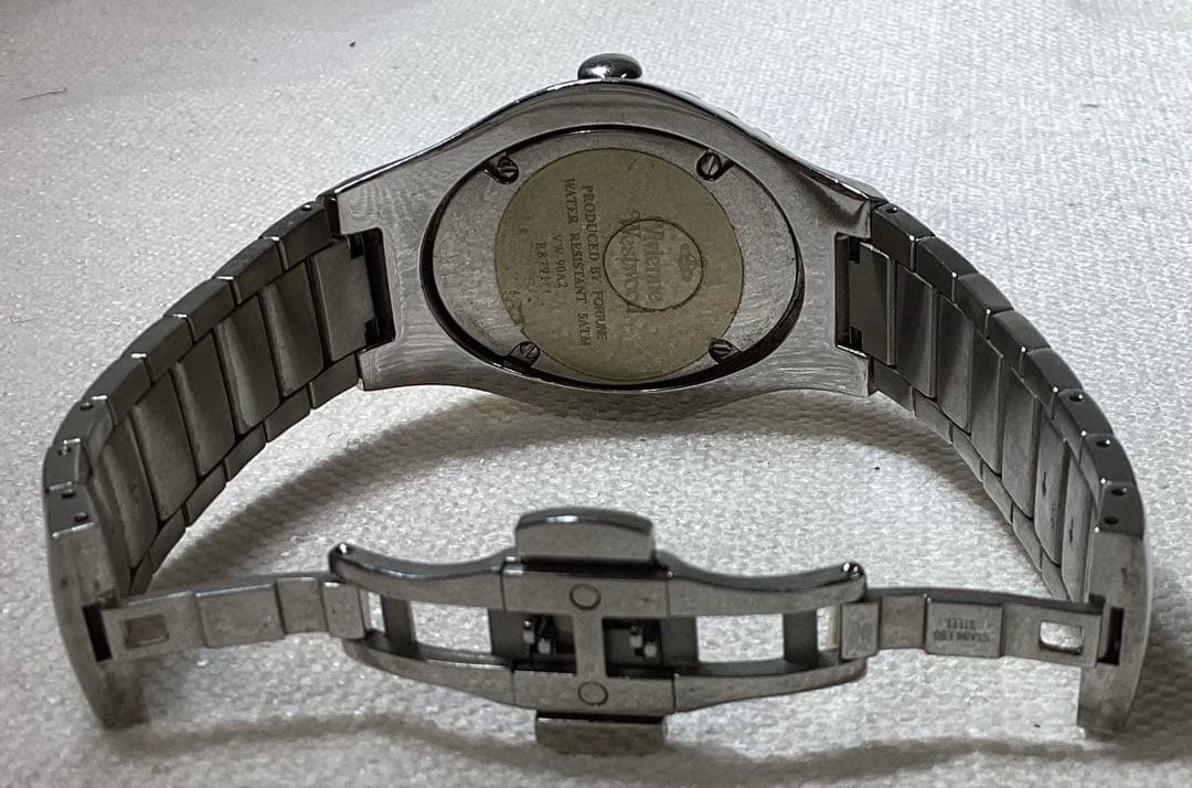 【希少】ヴィヴィアンウエストウッド　ドクロ　ホワイト　腕時計