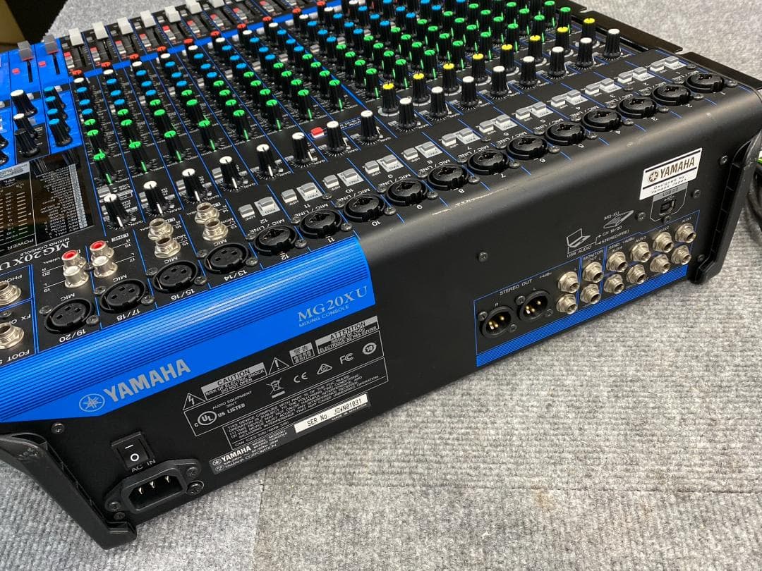 yamaha MG20XU PA　ミキサー